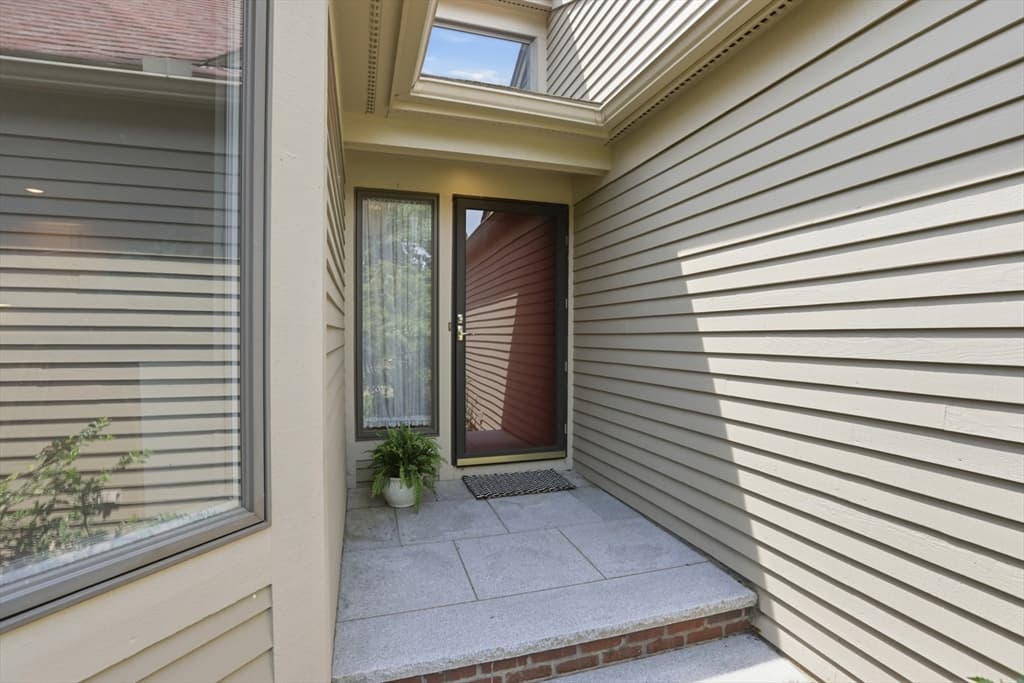Condominium at 7 Wainwright Road # 47, Winchester MA 01890, photo 3 of 32
