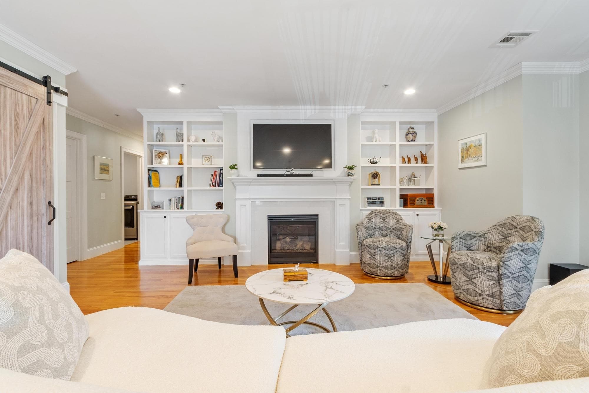 Condominium at 76 South Ave # 201, Natick MA 01760, Natick, photo 15 of 35