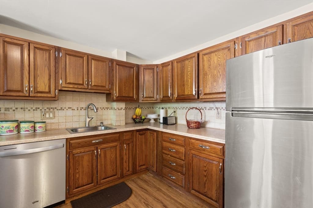 26 Wilson St # 12, Marlborough MA 01752 photo 6