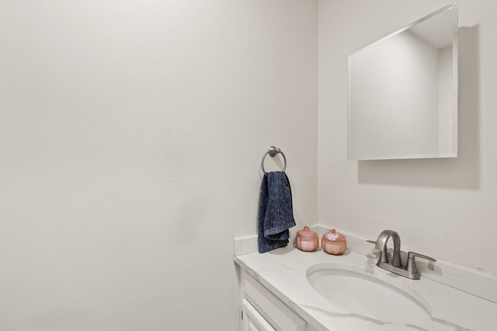 26 Wilson St # 12, Marlborough MA 01752 photo 5