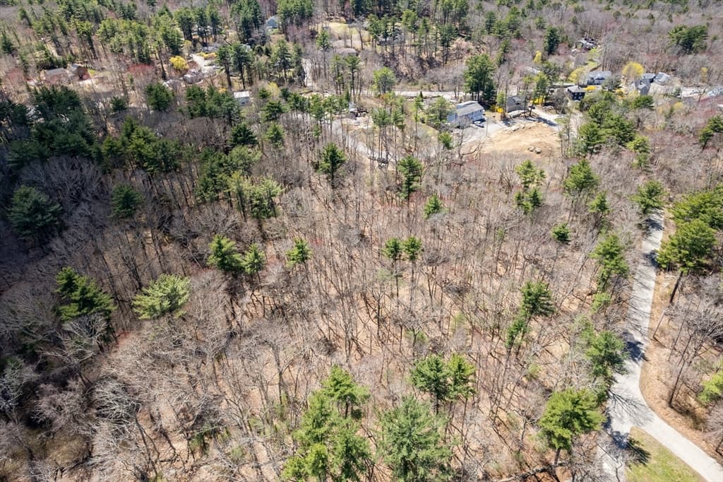 13 Whipple Woods Road, Gloucester MA 01930 photo 4