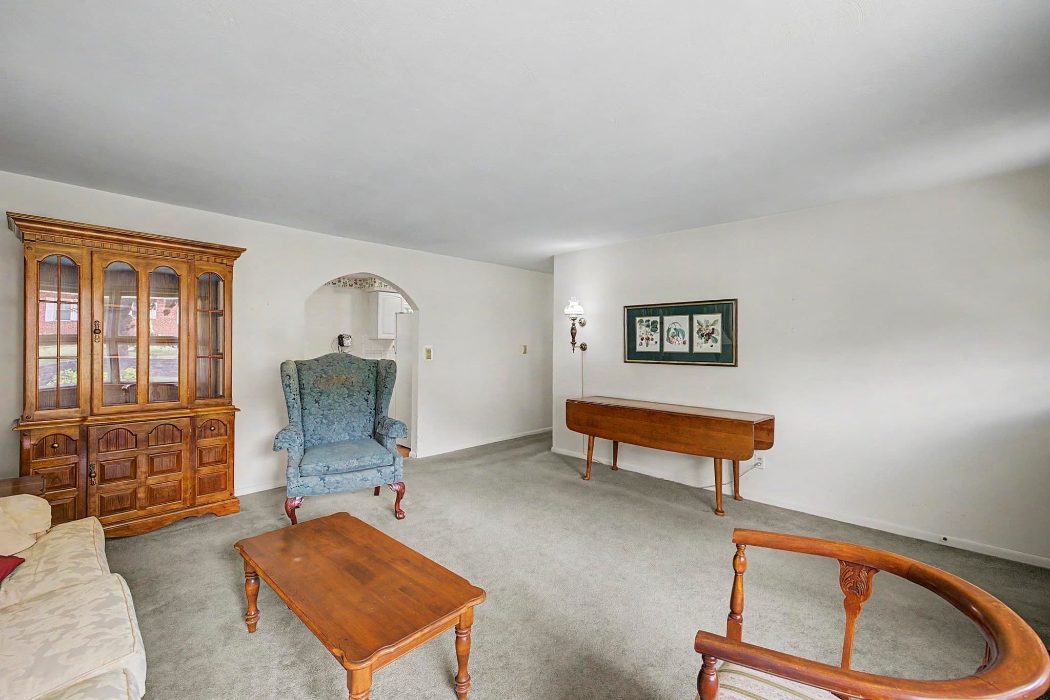 Single Family Residence at 54 Portland St, Holyoke MA 01040, Holyoke, photo 5 of 21