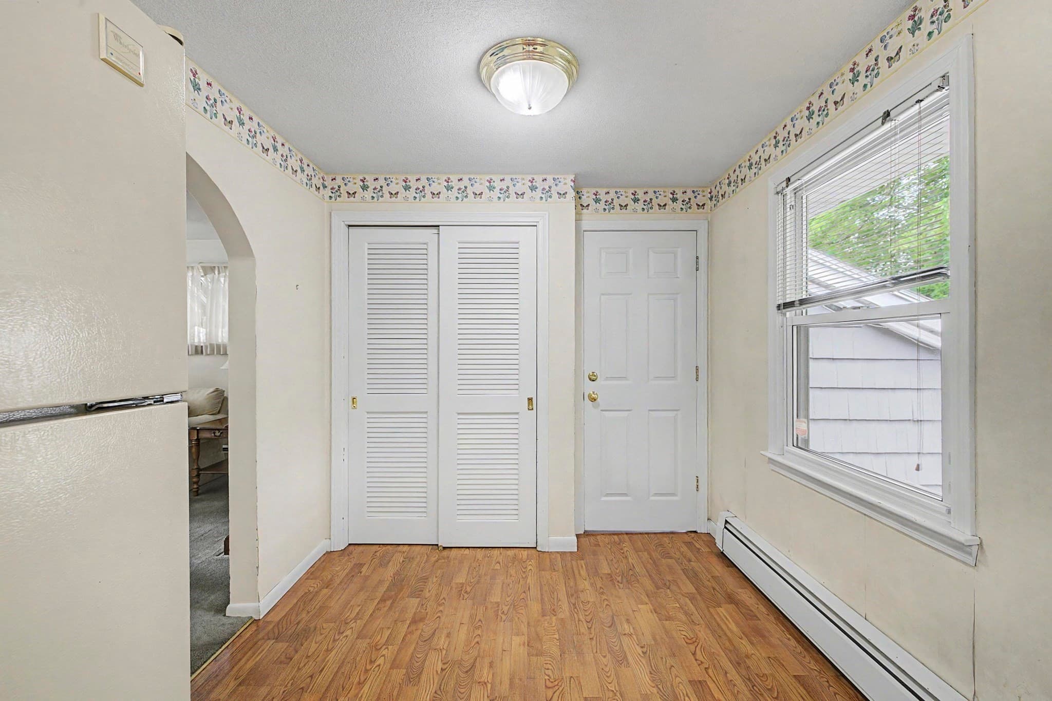 Single Family Residence at 54 Portland St, Holyoke MA 01040, Holyoke, photo 8 of 21