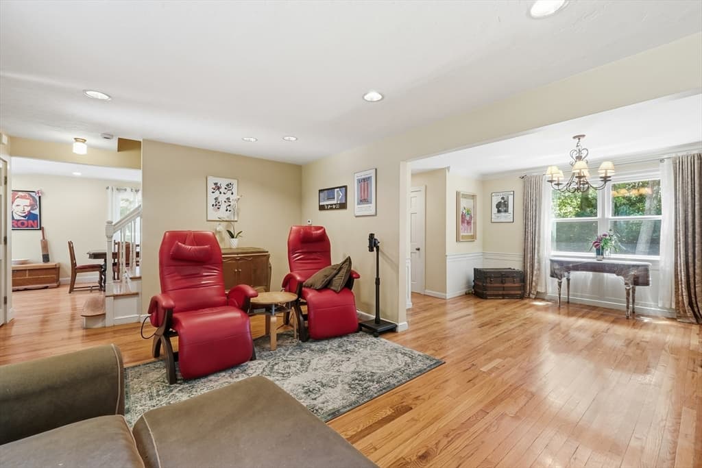 Single Family Residence at 13 Stagg Dr, Natick MA 01760, Natick, photo 3 of 41