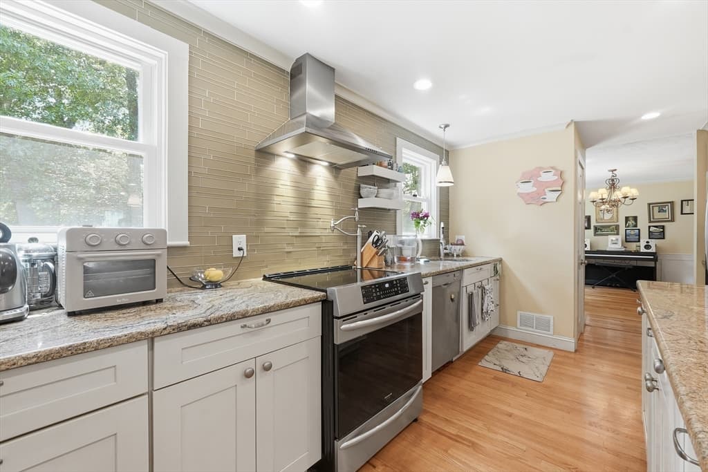 Single Family Residence at 13 Stagg Dr, Natick MA 01760, Natick, photo 15 of 41