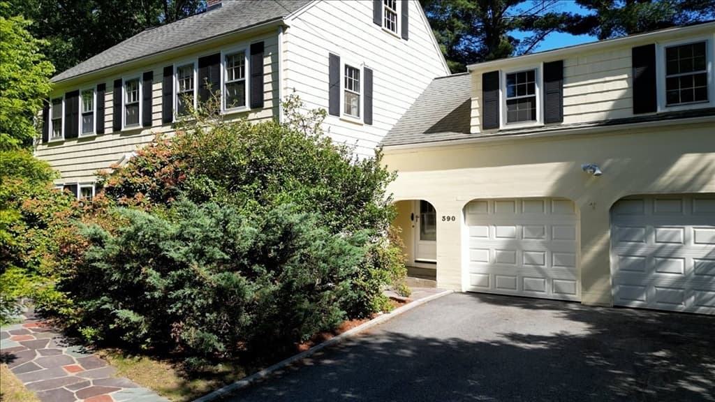 390 Marsh St, Belmont MA 02478