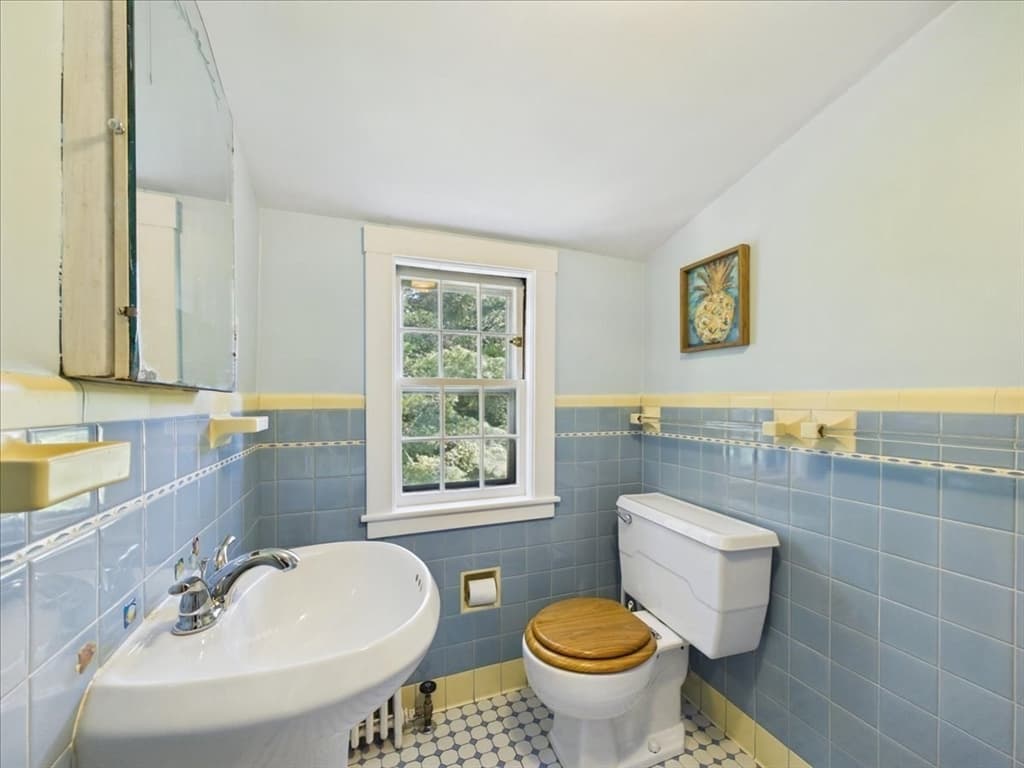 390 Marsh St, Belmont MA 02478 photo 28
