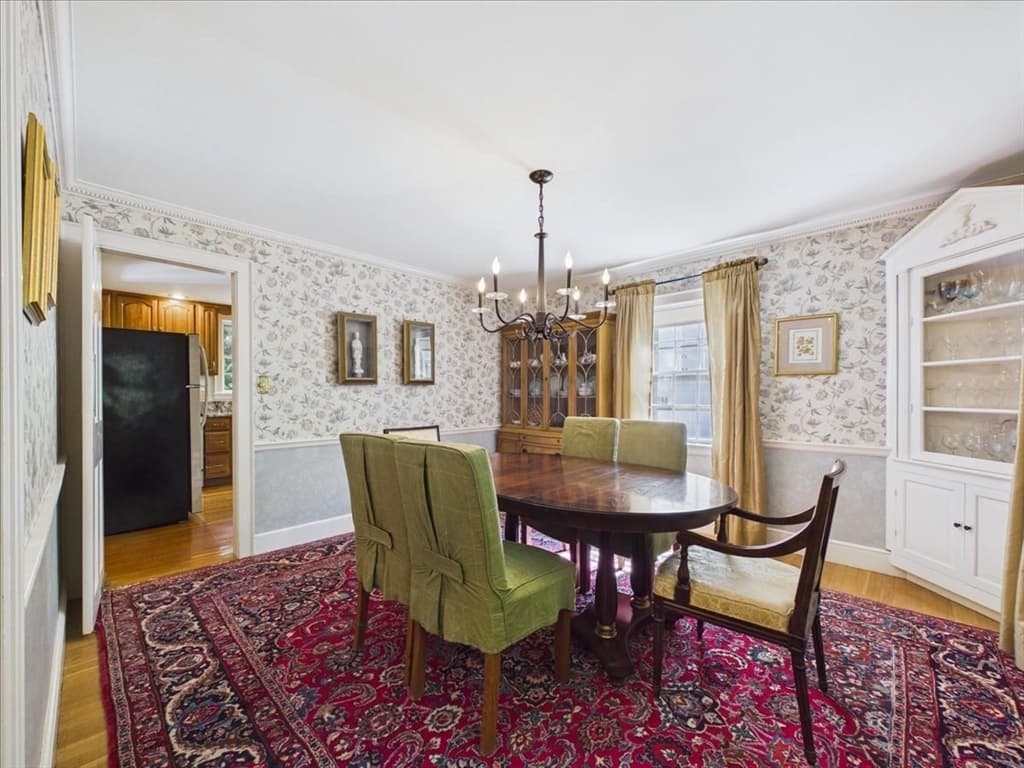 390 Marsh St, Belmont MA 02478 photo 10