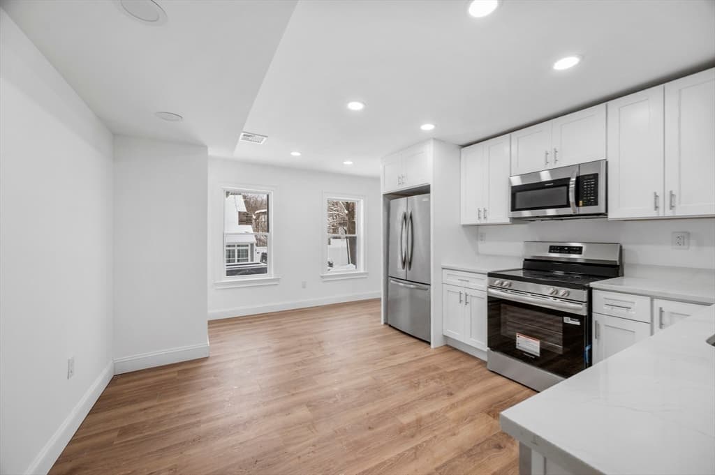 18 Main St, Ashburnham MA 01430 photo 6