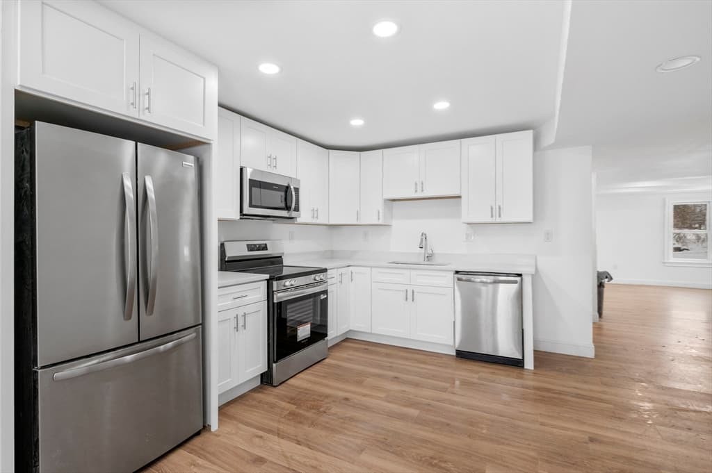 18 Main St, Ashburnham MA 01430 photo 7