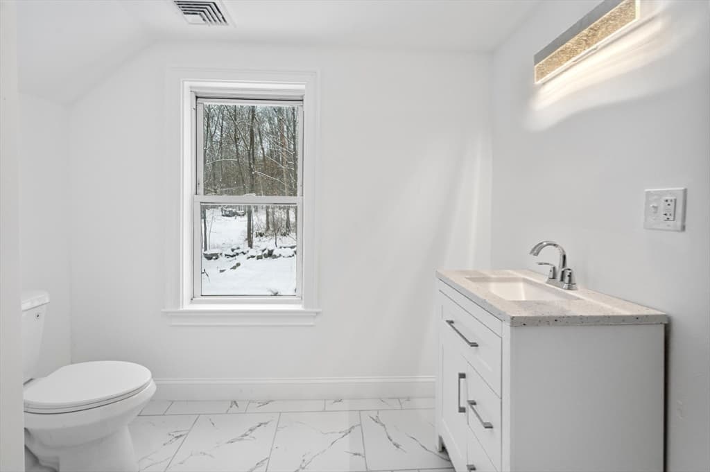 18 Main St, Ashburnham MA 01430 photo 24