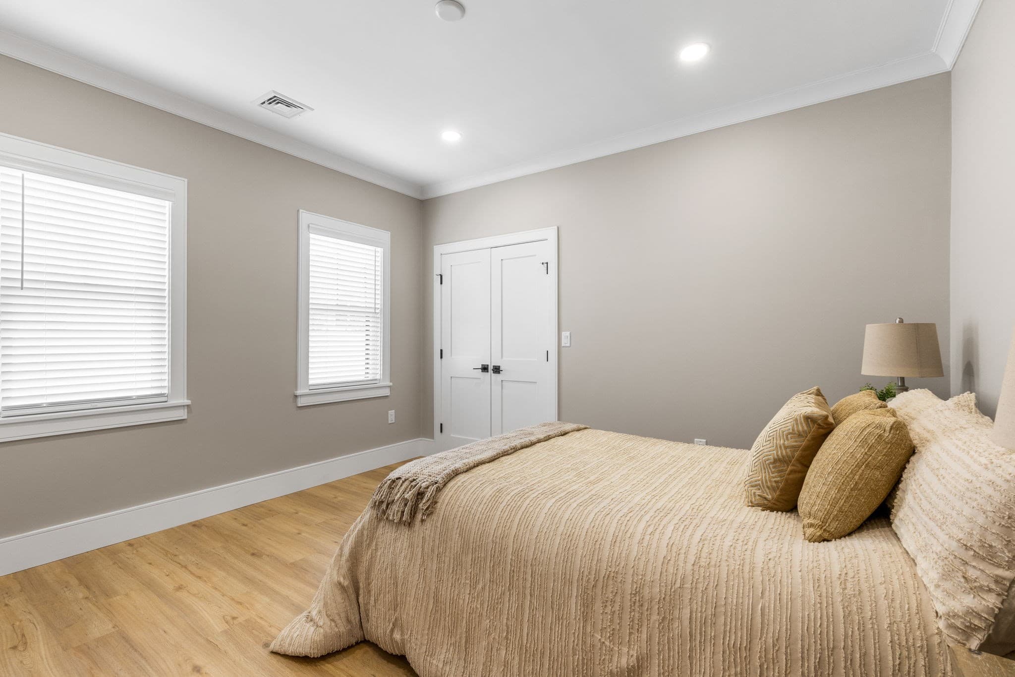 Single Family Residence at 17 Josiah Path, Falmouth MA 02540, photo 9 of 42