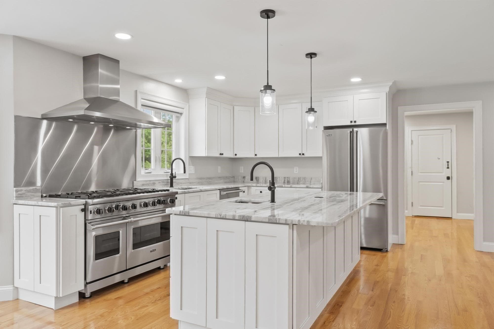 Single Family Residence at 24 Townsend Rd, Shirley MA 01464, photo 9 of 42