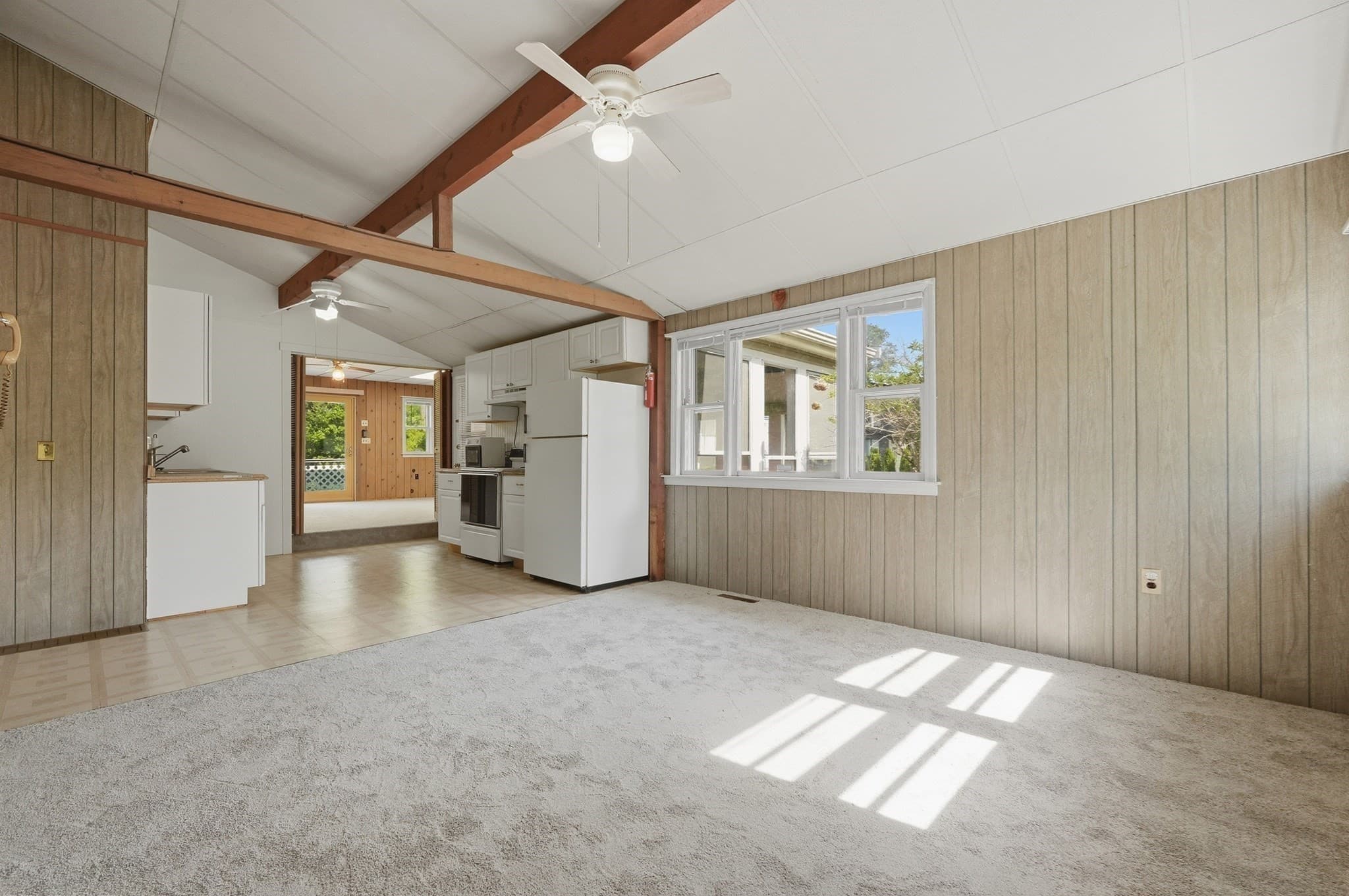 Single Family Residence at 272 Glen Charlie Rd, Wareham MA 02538, photo 18 of 39