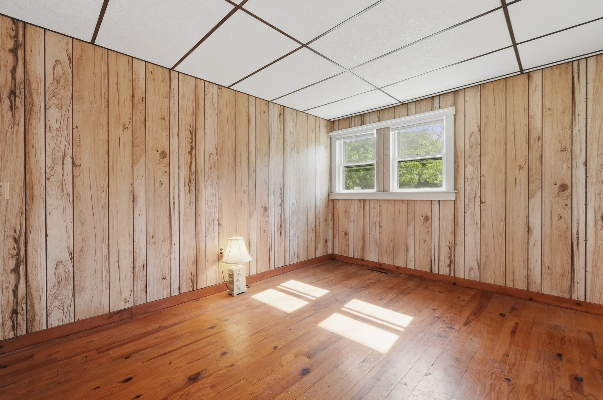 Single Family Residence at 272 Glen Charlie Rd, Wareham MA 02538, photo 25 of 39