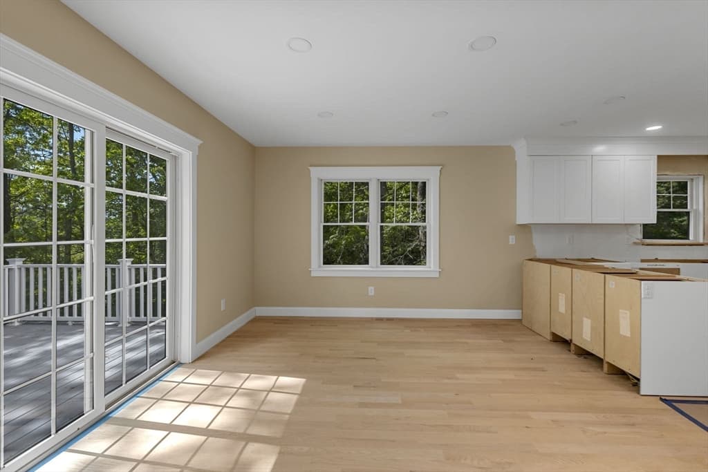 Single Family Residence at 41 Little John Rd, Falmouth MA 02536, photo 12 of 34