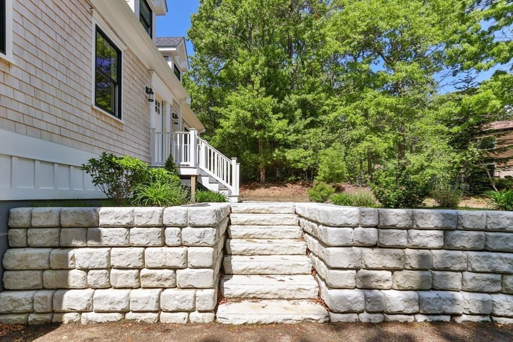 Single Family Residence at 41 Little John Rd, Falmouth MA 02536, photo 26 of 34