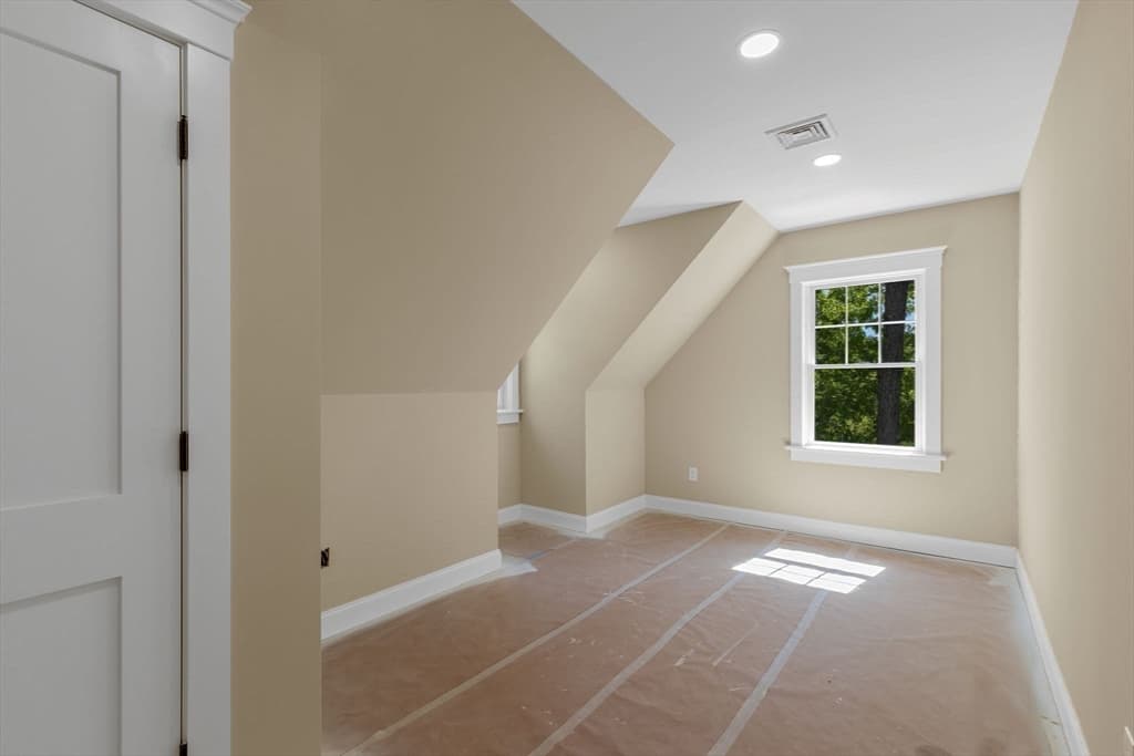 Single Family Residence at 41 Little John Rd, Falmouth MA 02536, photo 20 of 34