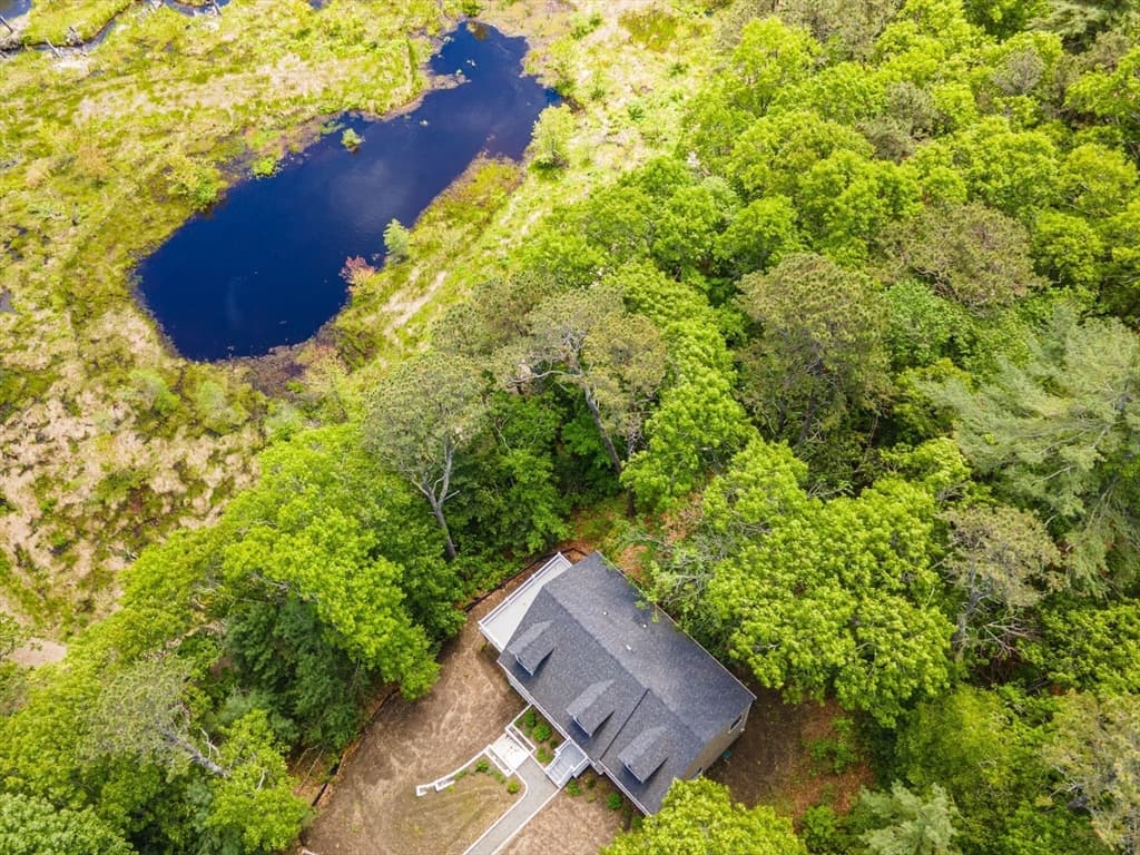 Single Family Residence at 41 Little John Rd, Falmouth MA 02536, photo 29 of 34