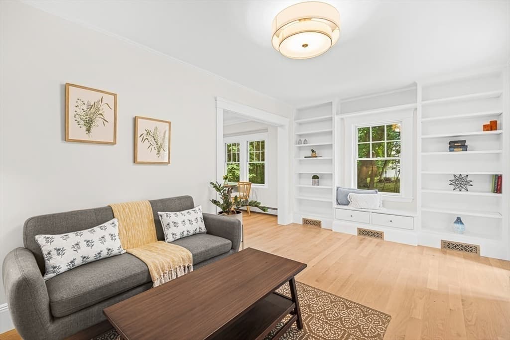 Single Family Residence at 9 Brookside Place, Winchester MA 01890, photo 9 of 41