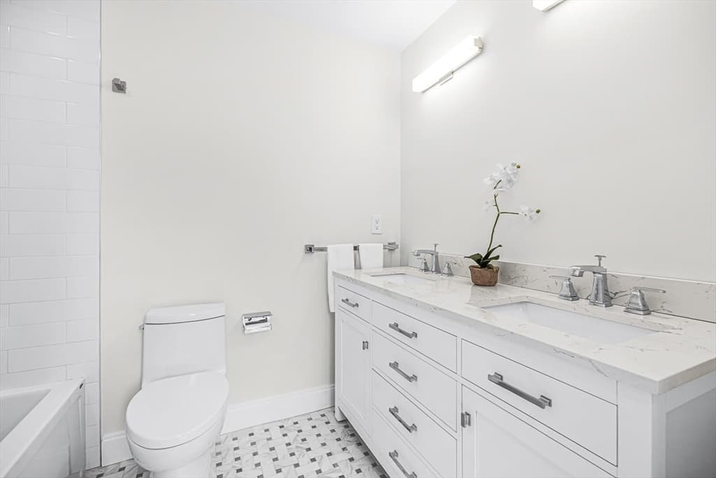 Single Family Residence at 9 Brookside Place, Winchester MA 01890, photo 34 of 41