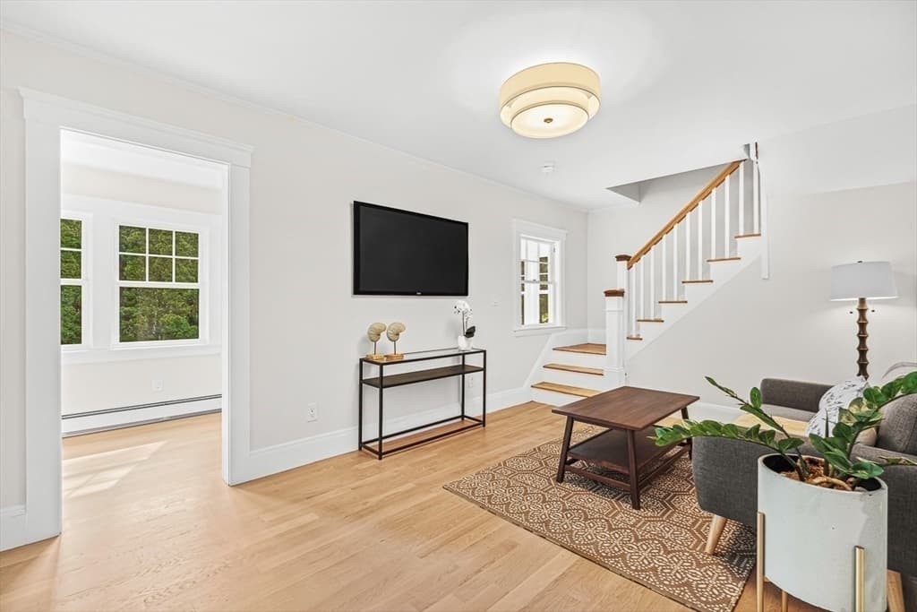 Single Family Residence at 9 Brookside Place, Winchester MA 01890, photo 8 of 41