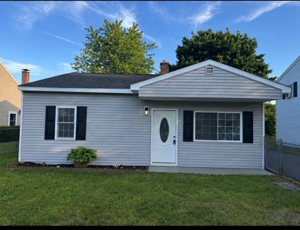 27 Dubois St, Springfield MA 01151