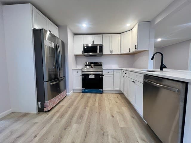 27 Dubois St, Springfield MA 01151 photo 5