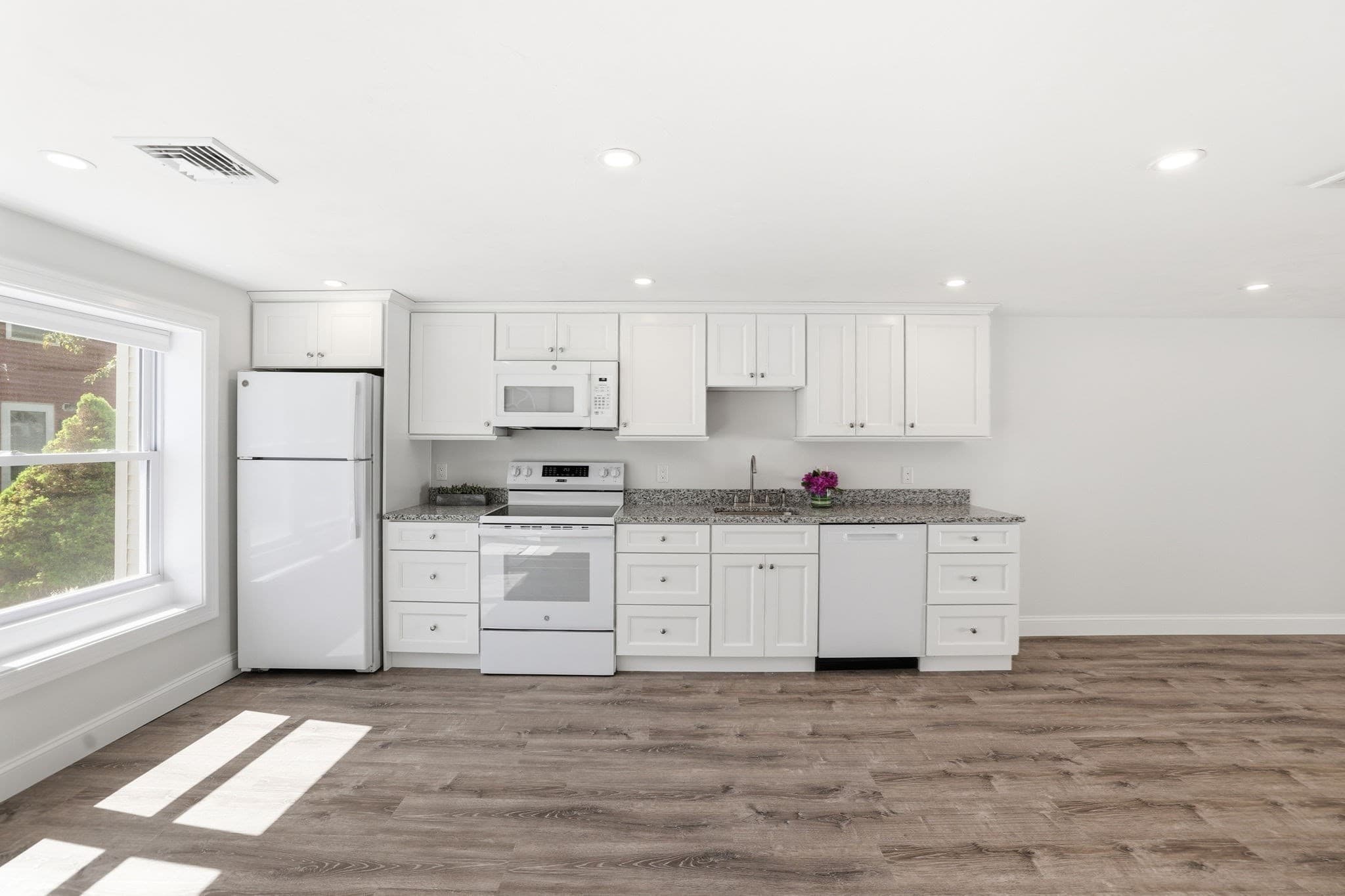 Condominium at 66 Pine Valley Dr # 27A, Falmouth MA 02540, Falmouth, photo 5 of 24