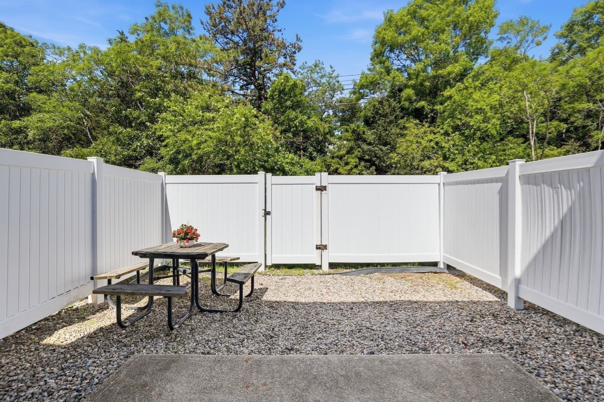 Condominium at 66 Pine Valley Dr # 27A, Falmouth MA 02540, Falmouth, photo 11 of 24