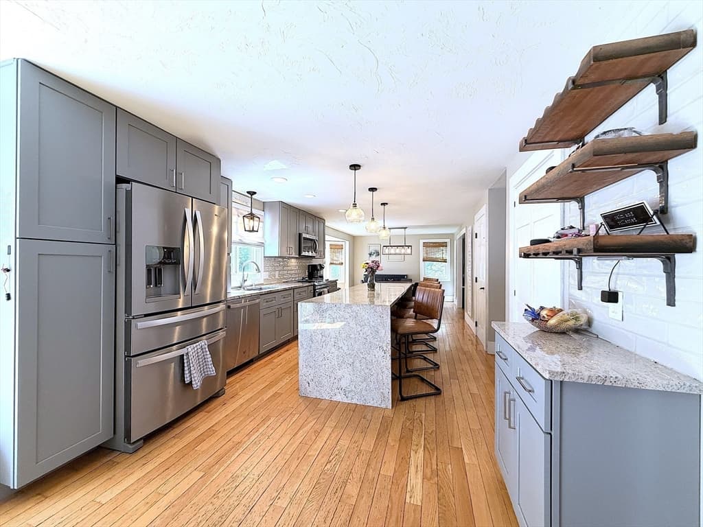Single Family Residence at 23 Bellstone Dr, Bellingham MA 02019, Bellingham, photo 7 of 36