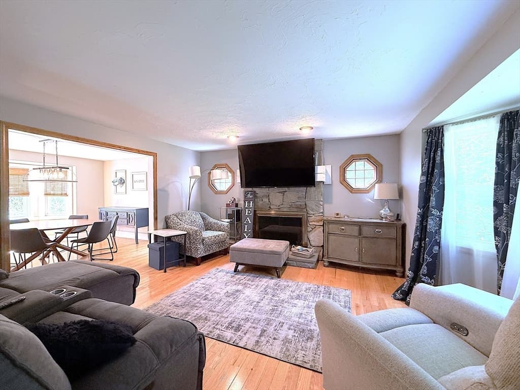 Single Family Residence at 23 Bellstone Dr, Bellingham MA 02019, Bellingham, photo 14 of 36