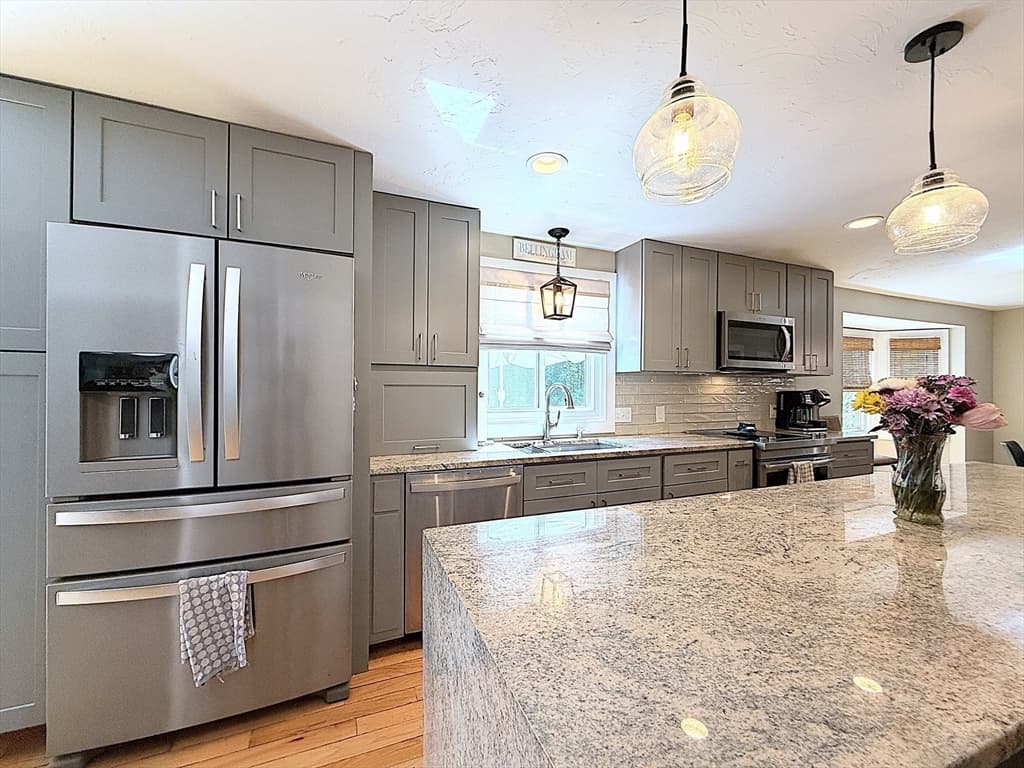 Single Family Residence at 23 Bellstone Dr, Bellingham MA 02019, Bellingham, photo 8 of 36