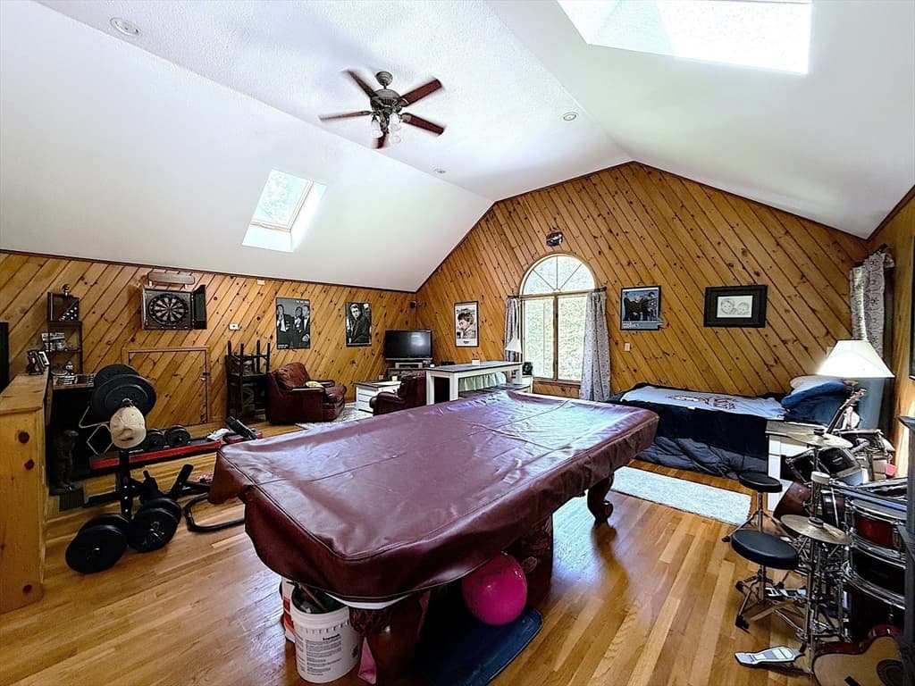 Single Family Residence at 23 Bellstone Dr, Bellingham MA 02019, Bellingham, photo 25 of 36