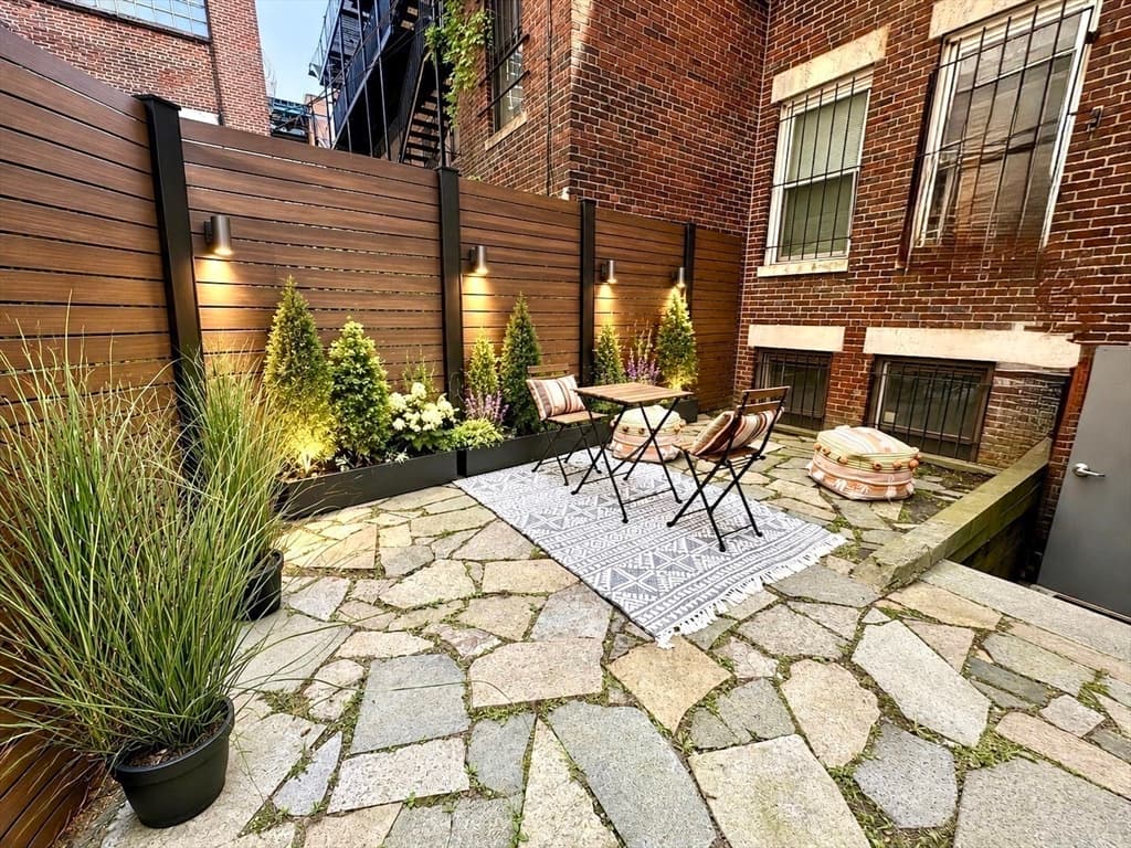 Condominium at 881 Harrison Ave # 1, Boston MA 02118, photo 17 of 23