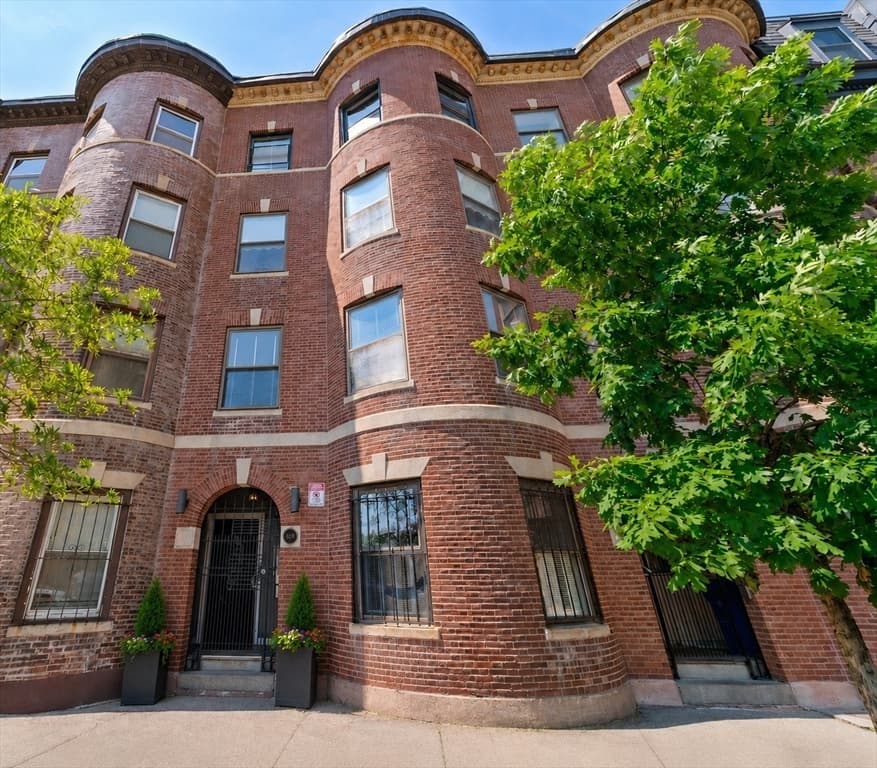 881 Harrison Ave # 1, Boston MA 02118