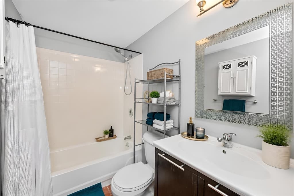 Condominium at 881 Harrison Ave # 1, Boston MA 02118, photo 15 of 23
