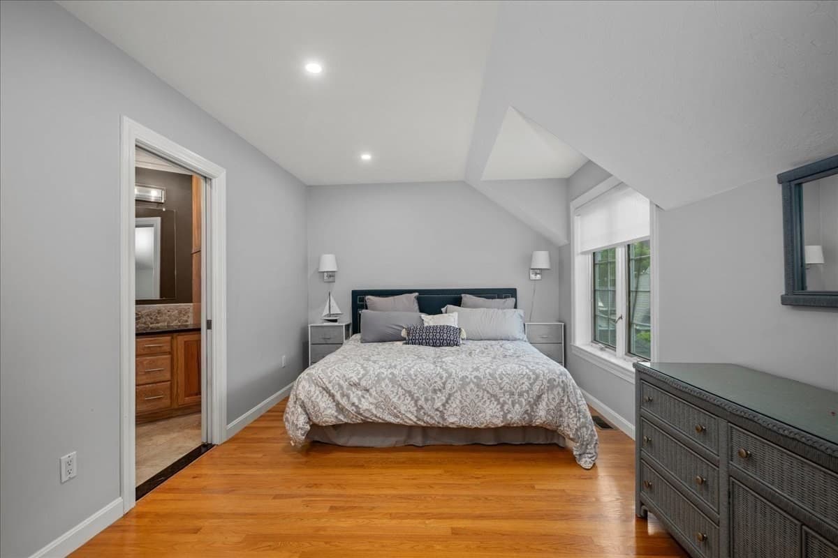 Condominium at 35 Eastern Point Dr # 34, Shrewsbury MA 01545, photo 19 of 37