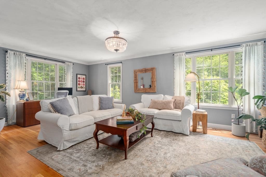 18 Wood Street, Southborough MA 01772 photo 7