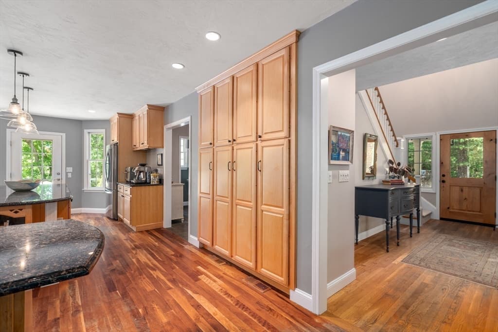 18 Wood Street, Southborough MA 01772 photo 14