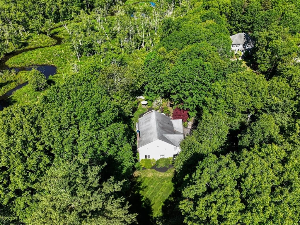 18 Wood Street, Southborough MA 01772 photo 4
