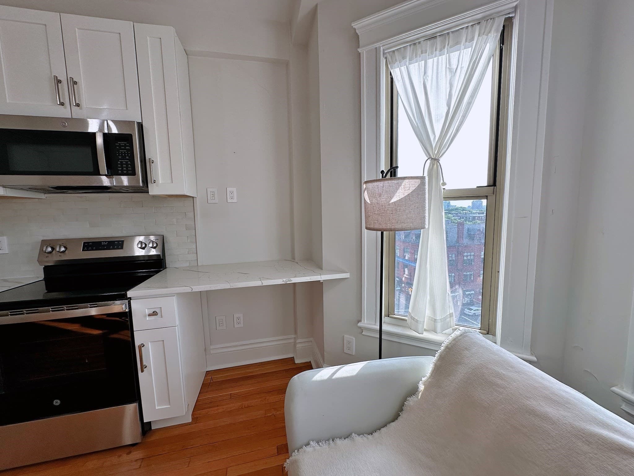 Condominium at 270 Huntington Ave # 706, Boston MA 02115, photo 4 of 8