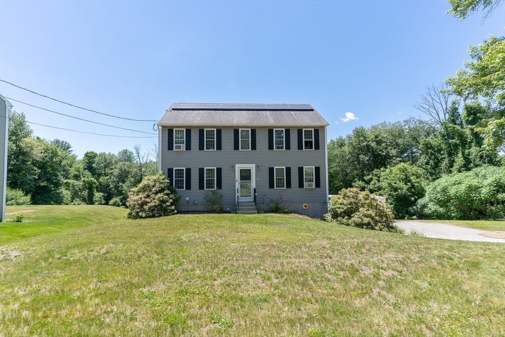 Single Family Residence at 632 Southbridge Road, Warren MA 01083, Warren, photo 2 of 25