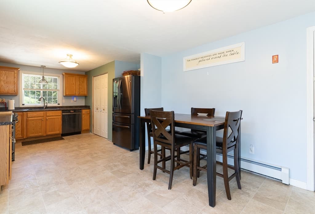 Single Family Residence at 632 Southbridge Road, Warren MA 01083, Warren, photo 8 of 25
