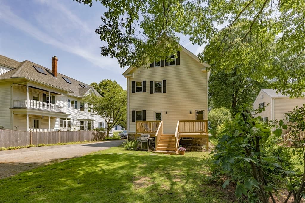 Condominium at 58 Maple Ave # 58, Andover MA 01810, Andover, photo 5 of 29