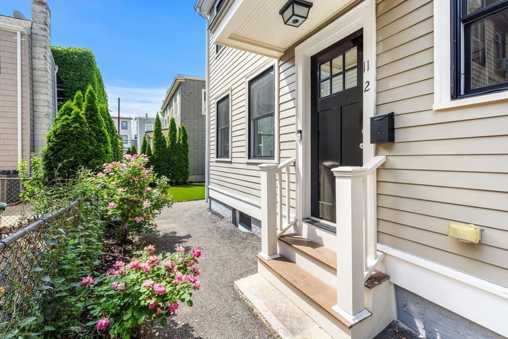 11 8th # 2, Cambridge MA 02141