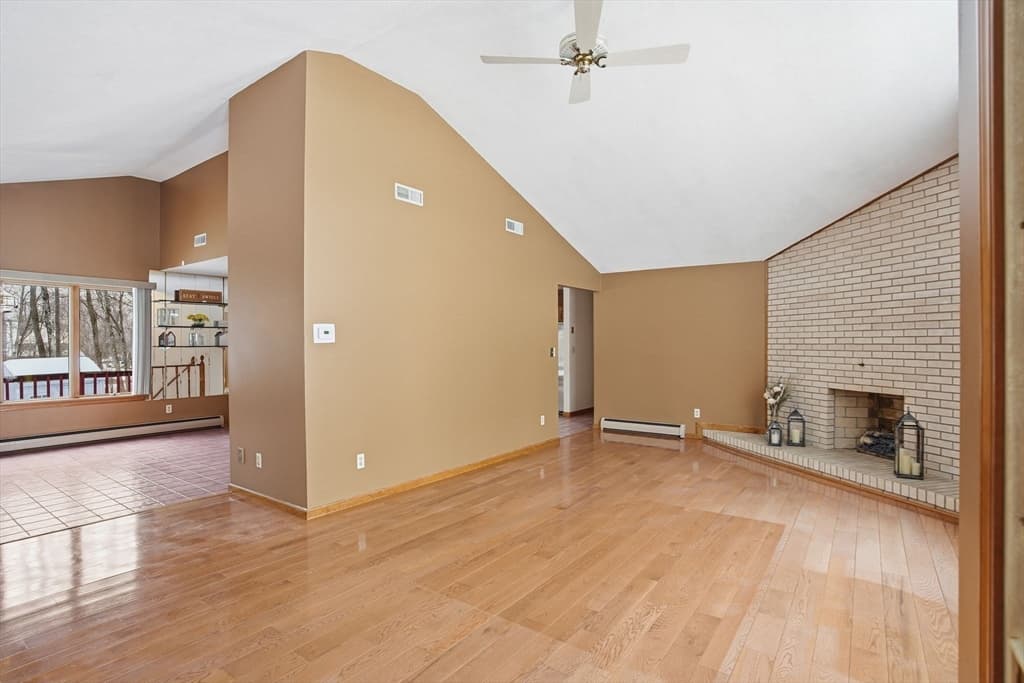 80 Elizabeth Dr, Ludlow MA 01056 photo 9
