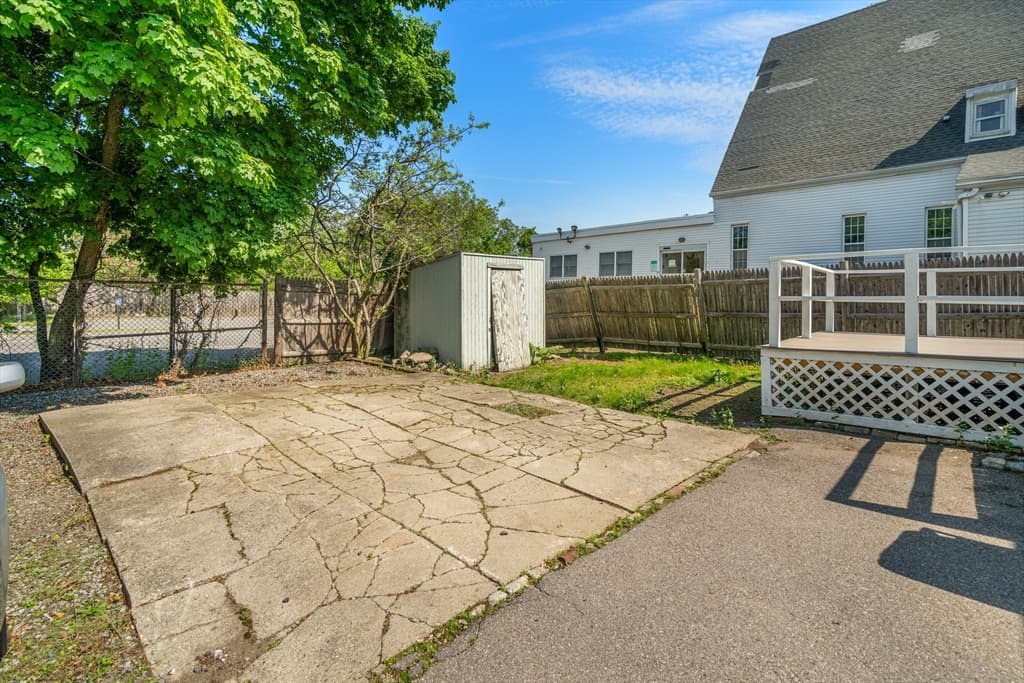 Single Family Residence at 25 Curve St, Newton MA 02465, photo 7 of 40