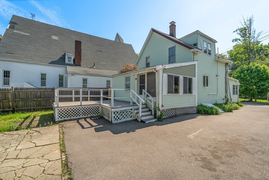 Single Family Residence at 25 Curve St, Newton MA 02465, photo 5 of 40