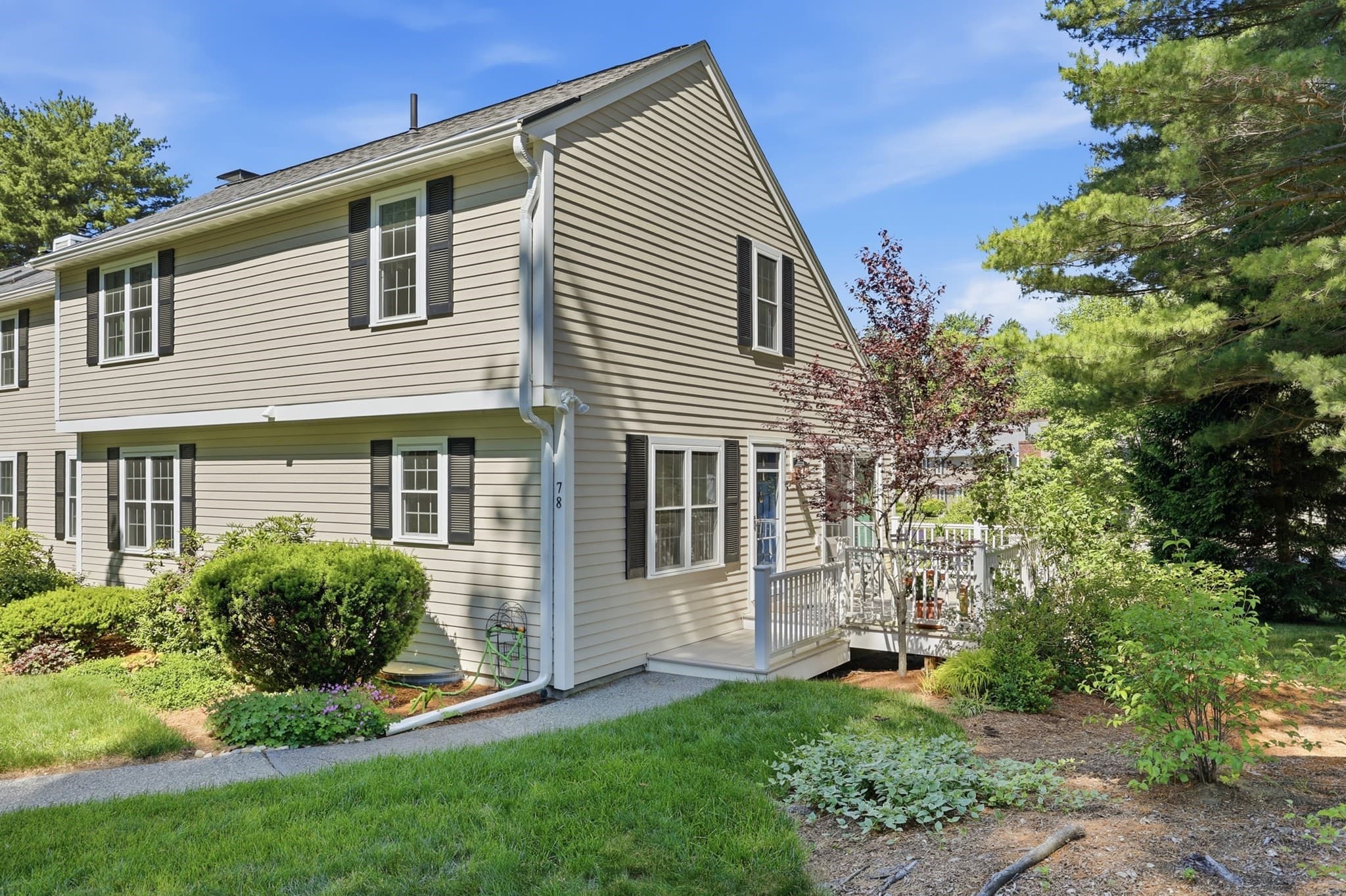 78 Macintosh Ln # 78, Boxborough MA 01719